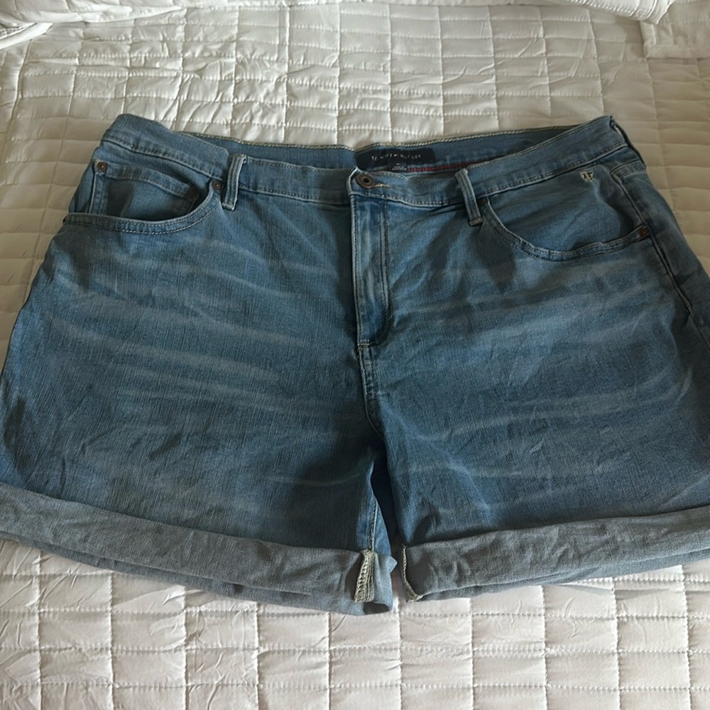 Tommy Hilfiger shorts